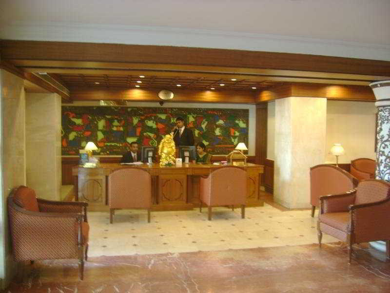 Gokulam Park Hotel Kochi Esterno foto